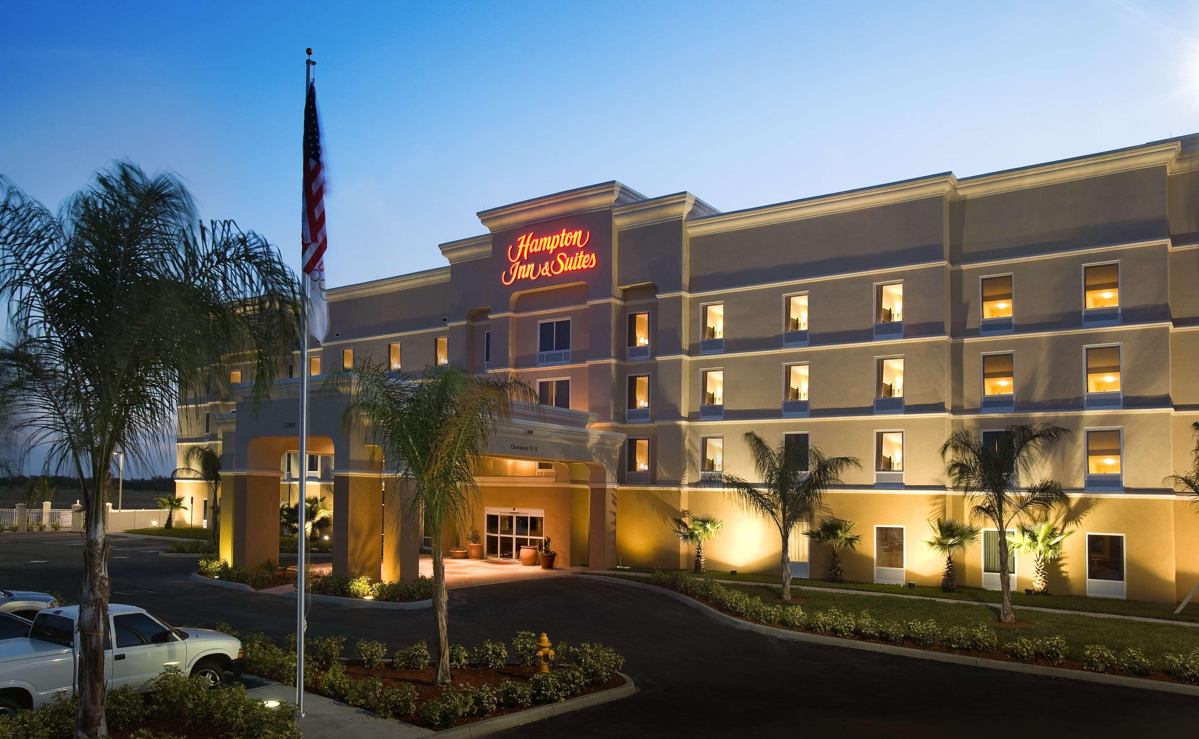 Hampton Inn & Suites Lake Wales Buitenkant foto